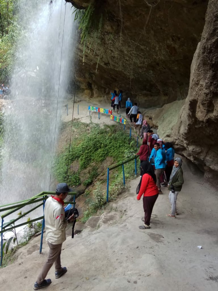 AIr Terjun Reje Ilang.